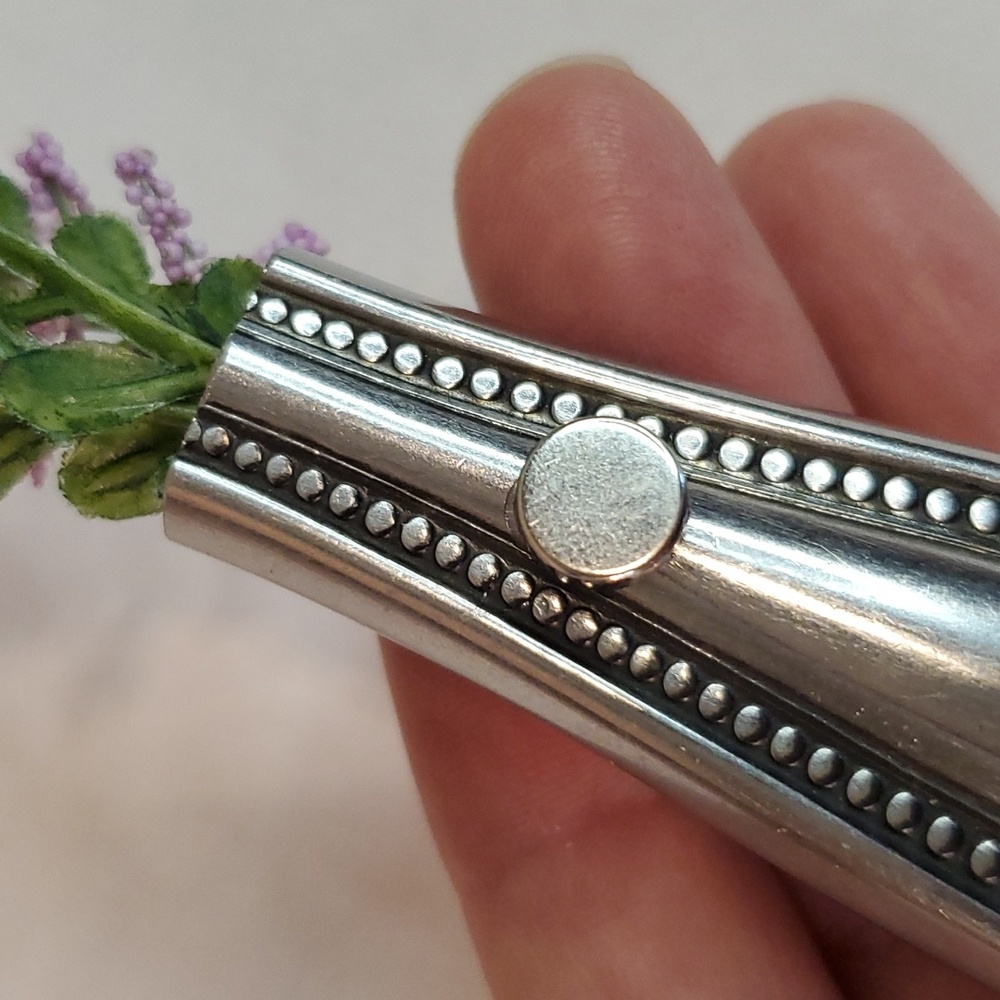 Refrigerator bud vase handcrafted from vintage silverware - Picture 6 of 9